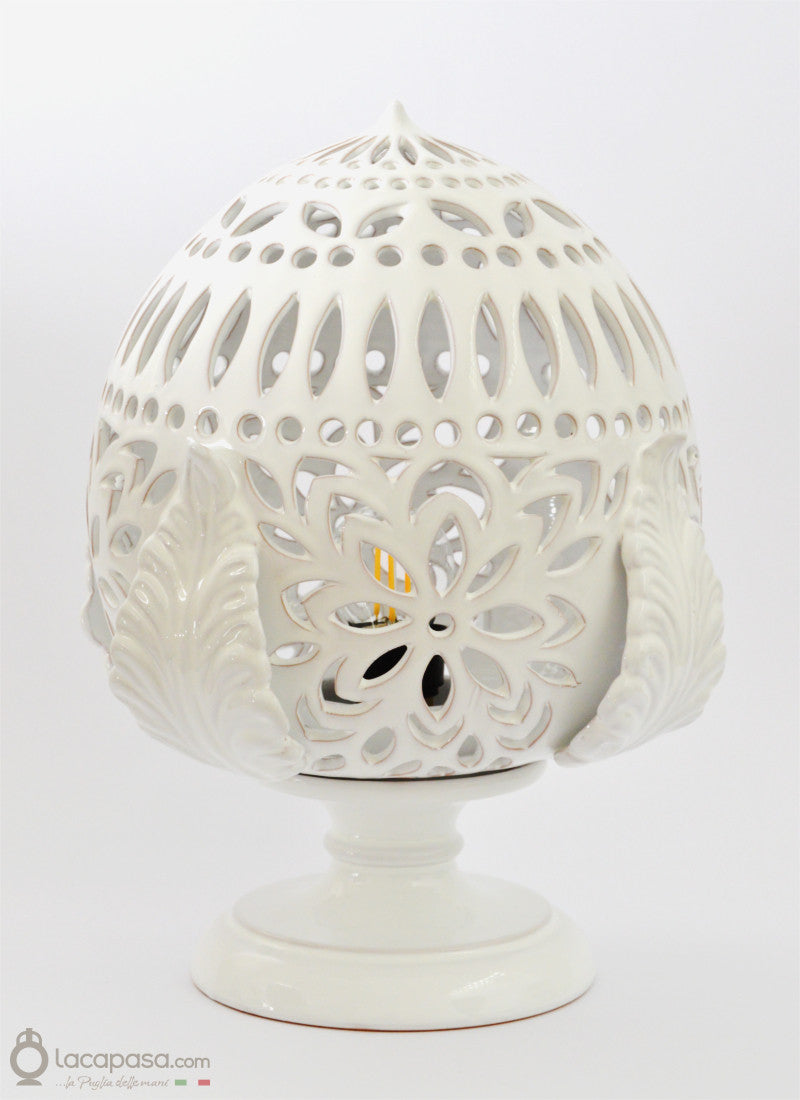 Lampada PUMO traforato in ceramica Pugliese – CRC Artigian Design