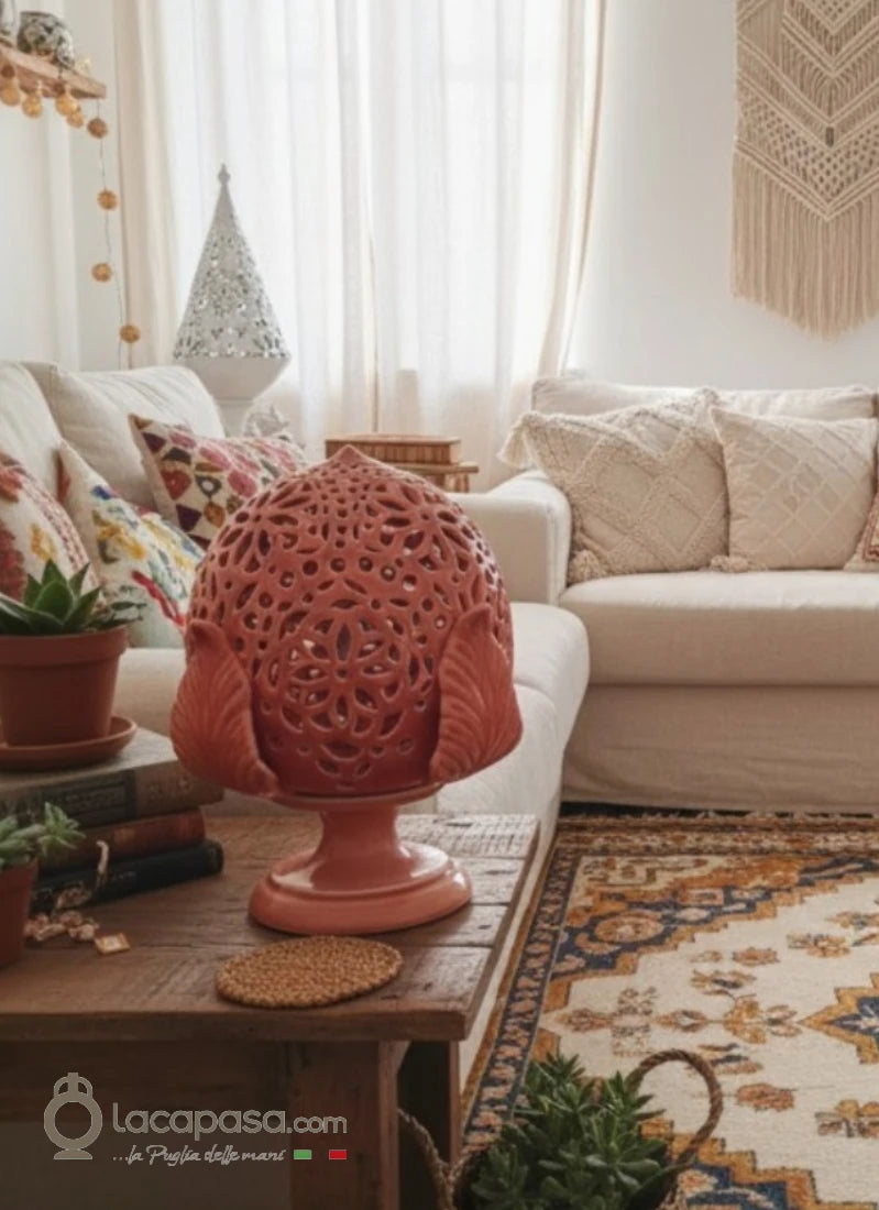 Lampada in ceramica pugliese a forma di Pumo - Lacapasa.com