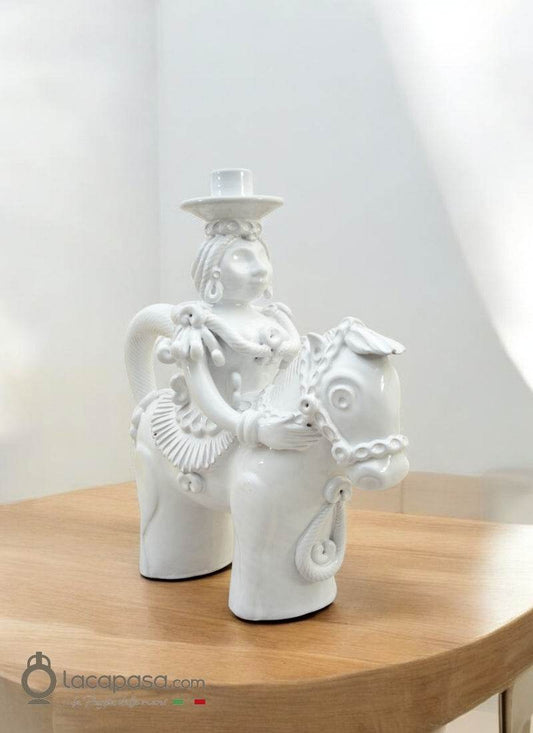 ROSARIA - Cavaliere in ceramica - Lacapasa.com